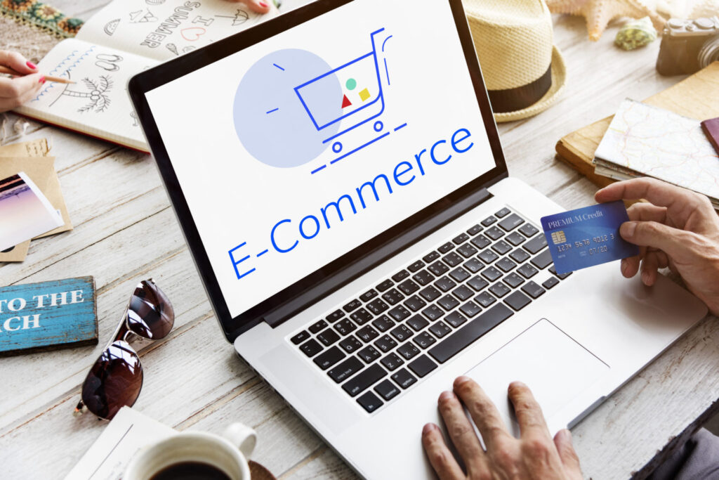 Social Commerce กับ E-Commerce แตกต่างกันอย่างไร